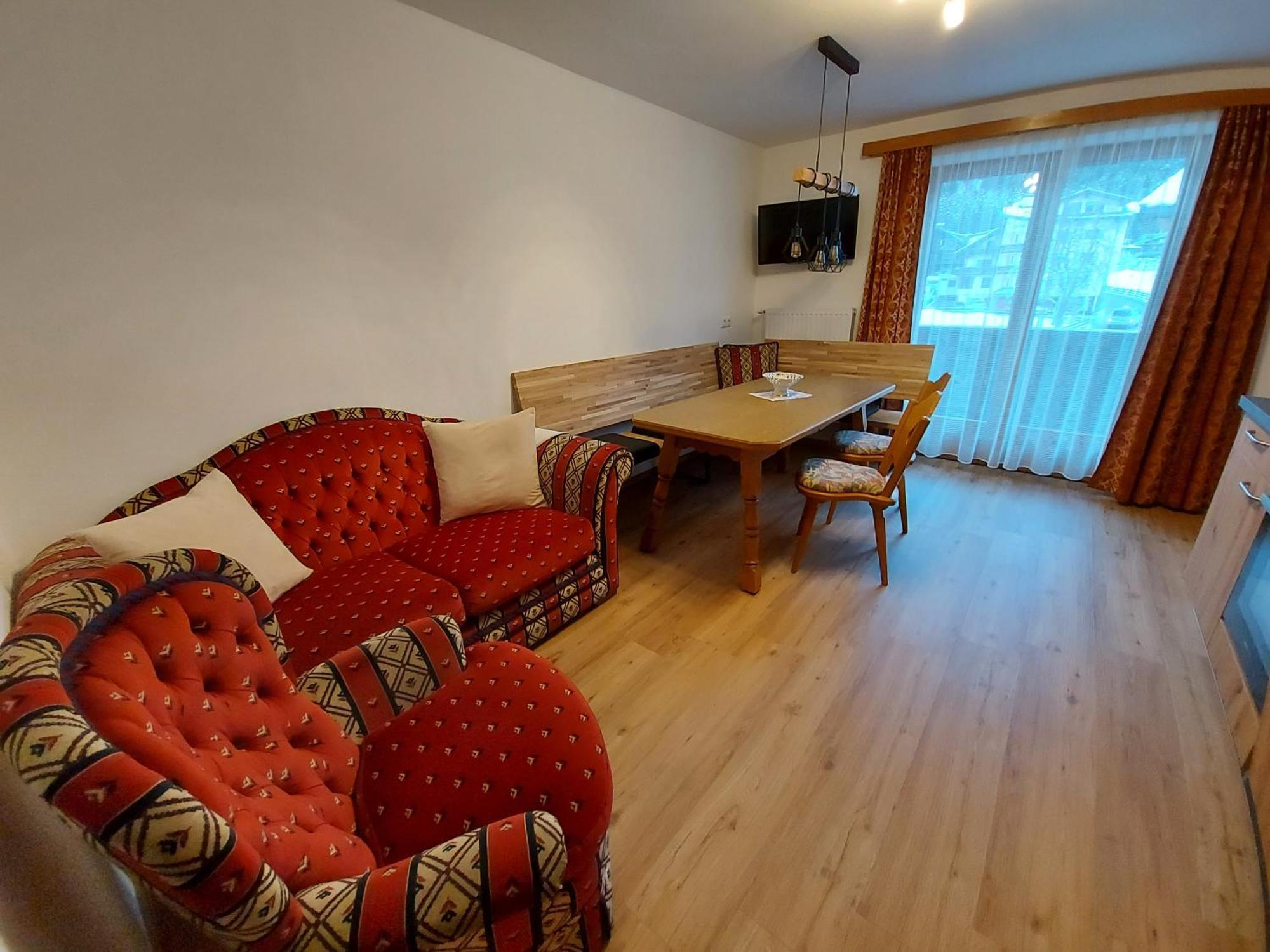 Haus Monika Und Haus Claudia Hotel Mayrhofen Kültér fotó